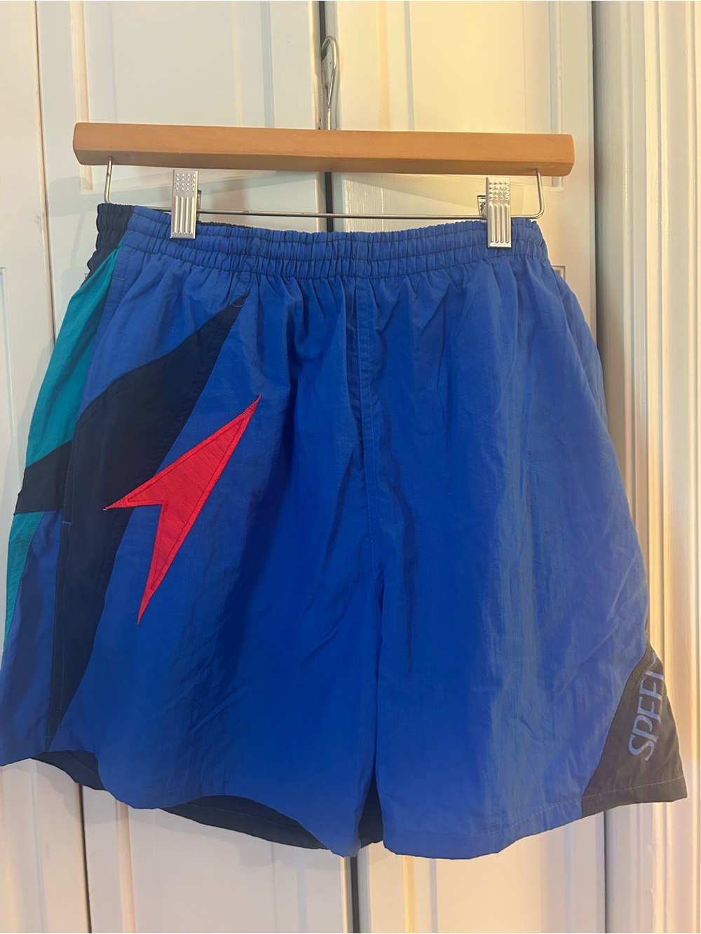Vintage new with tags Speedo nylon shorts 90’s retro pattern